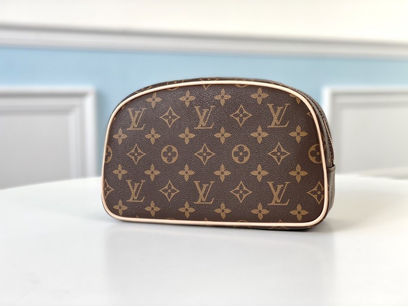 Bolsa de tocador Louis Vuitton 25 M47527: Elegancia y practicidad en un solo accesorio